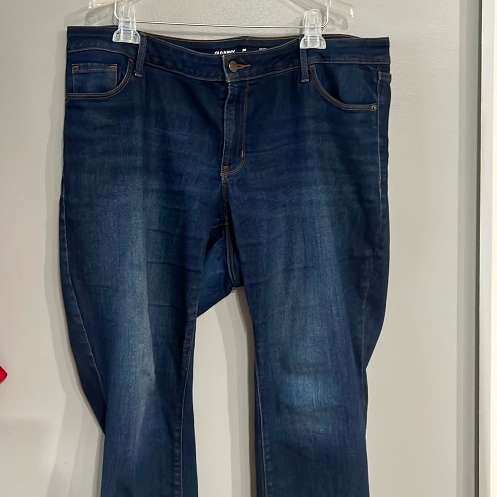 Old Navy mid-rise Kicker boot-cut jeans size 20 short